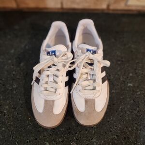 Adidas White and Tan Lace-Up Sneakers (Men's Sz 5)